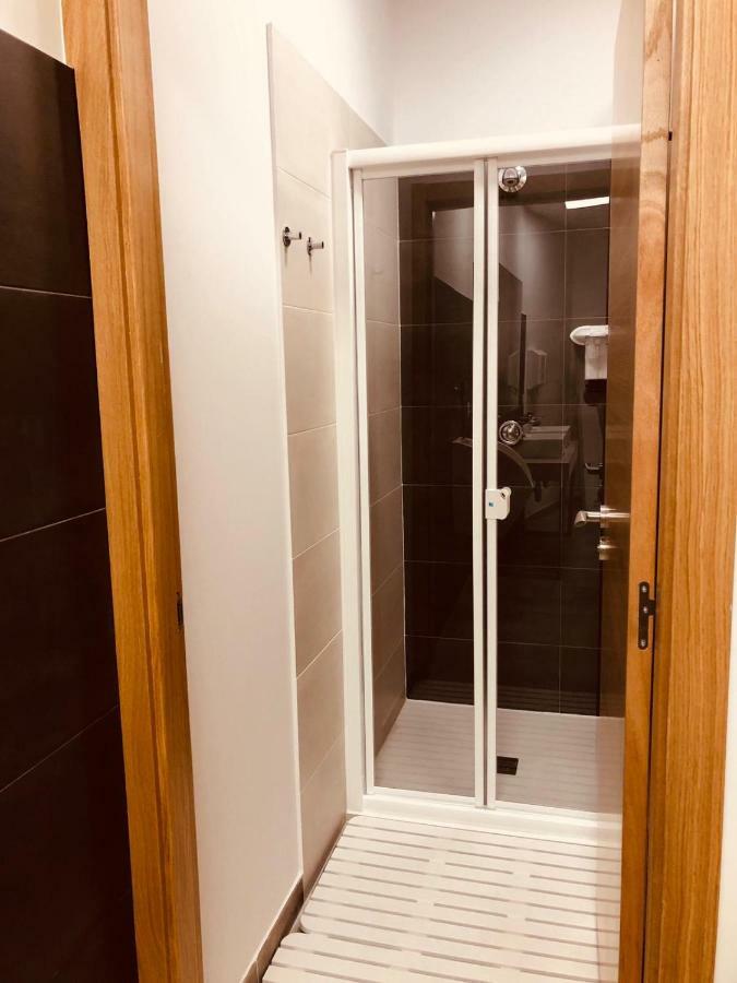 Albergue Sixtos No Caminho Σαντιάγο ντε Κομποστέλα Εξωτερικό φωτογραφία